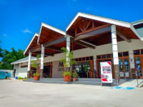 Marand Beach Resort Hotéis em Bauang