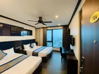 Kingdom Hotel CUA Lo Hotel a 