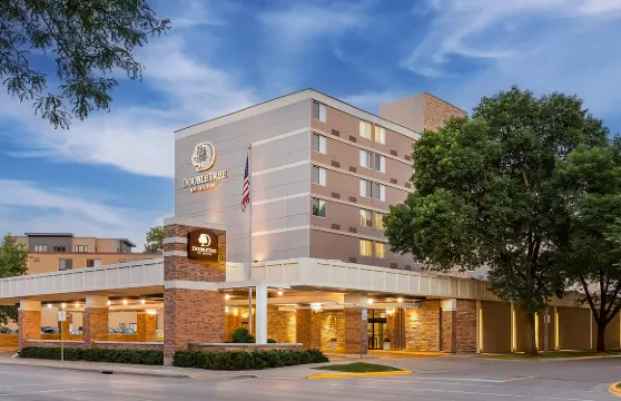 麥迪遜市中心希爾頓逸林酒店