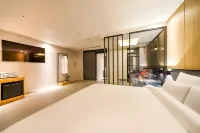 Gray195Hotel Các khách sạn ở Gimhae