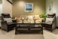 The Mosey Buffalo Williamsville, Tapestry Collection by Hilton - spa