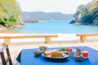 Pension Shishikui Hotels in Kaiyo