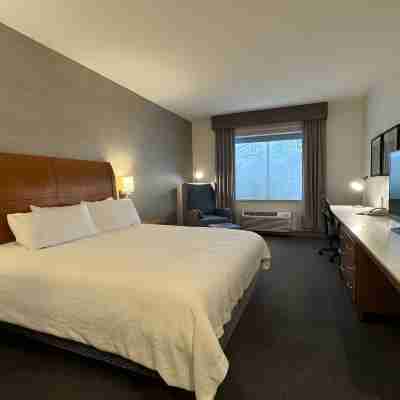 Hilton Garden Inn West des Moines Rooms