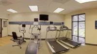 Hampton Inn Rochester-Webster - Gym