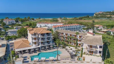 Plaza Pallas Hotels in Планос