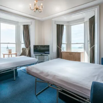 Queens Hotel & Spa Отели рядом с достопримечательностью «Железнодорожный вокзал Брайтона»