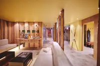 Small Luxury Hotel of the World - DasPosthotel - Spa