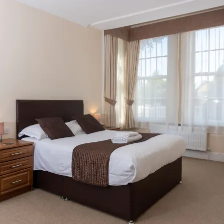 The Lawns Guest House