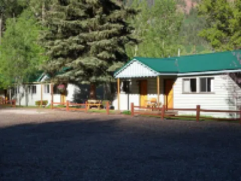 Redstone Cliffs Lodge