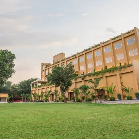 Hotel Lalita Grand Mathura- Vrindavan