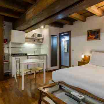 Leoncin d'Oro by Reasy&Busy Others