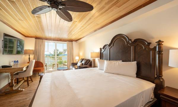 Grassy Flats Resort & Beach Club