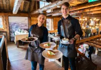 Svinøya Rorbuer - breakfast