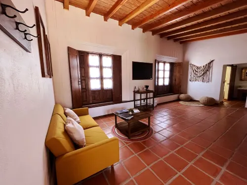 Casa Entrevez - Homestays