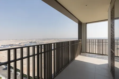 Creek Beach Roomy 3Br + Terrace Отели рядом с достопримечательностью «Desert Palm Polo Club»