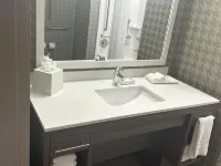 Home2 Suites by Hilton Racine Hotels in Raymond