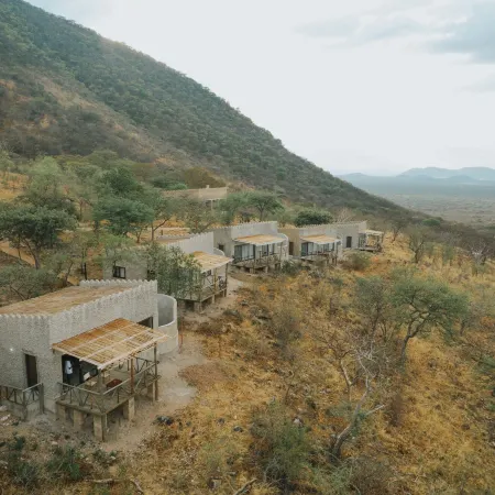 Ruaha Hilltop Lodge