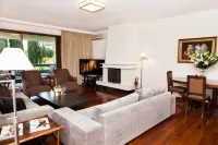 Delux Apartment with Amazing Balcony!