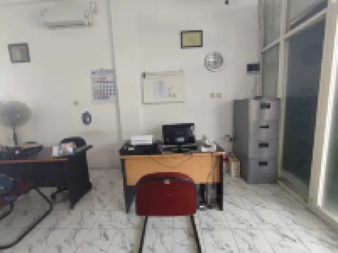 Hotel MK 27 Hotels in Karangpilang