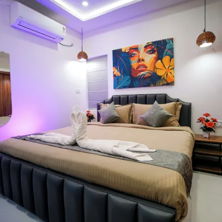 Hotel Euphoria Urban Sleep Отели рядом с достопримечательностью «Конгресс-центр MS в Хайдарабаде»