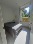 Central Design Flat With Parking - 4 stelle