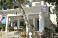 Arroyo Vista Inn