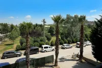 โรงแรม New Balturk Izmit - ที่มีที่จอดรถ