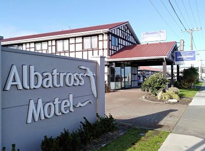 Albatross Motel