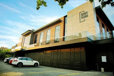 ÖZEN Hotel Hotel dekat Selimiye Cami