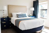 The Suites at Fishermen's Village - 2 Bedroom Suites Hotels near Copperfish Books