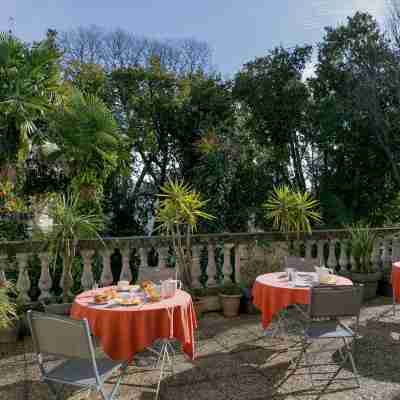 Best Western Hotel le Guilhem Hotel Exterior