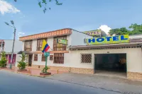 Eclipse Villavicencio Hotels near Parque