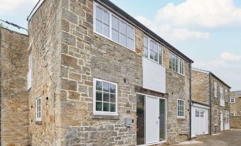 Host Stay 82F Galgate