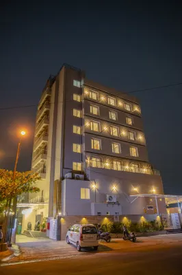 查坎ZIP斯普里酒店 - 酒吧