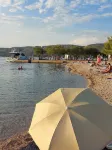 Apartment Luka Hotels in Primosten