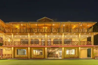 Summit Jungle Resort Hotels near Eden RiverSide Camp, Lansdowne