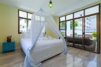 Pool Villa  4 Br Walking to Beach HV Отели в г. 