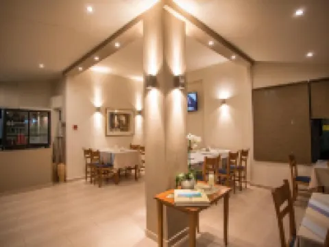 Vasilios Marinos Rooms Hotels in Corinth