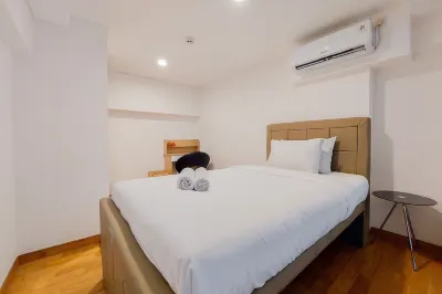 Spacious And Elegant Studio Loft Kingland Avenue Apartment Hotels in Pakulonan