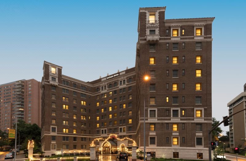 The Raphael Hotel, Autograph Collection