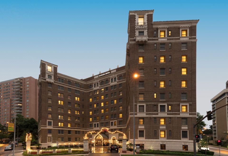 hotel overview picture