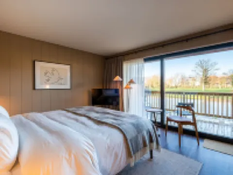 ลาซบี้ แมเนอร์ รีสอร์ทและสปา โรงแรมในGrimsby