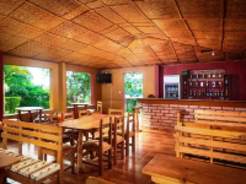 Banana Village Hotels in Busiro