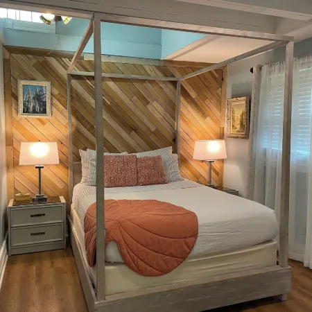 Peace & Plenty Inn Bed and Breakfast Downtown St Augustine-Adults Only