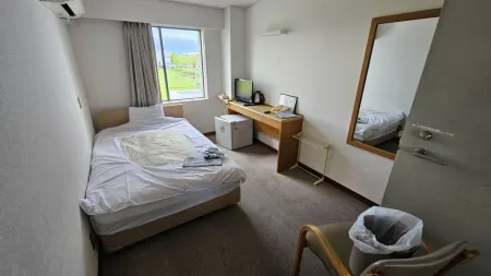 Unirose Osaka TS Отели в г. Ибараки