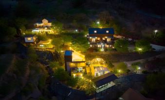 Miryang Pine Tree Pool Villa Pension