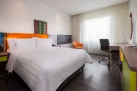 Hampton by Hilton Bucaramanga Hotel a 