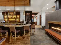 Hilton Harrisburg - bar