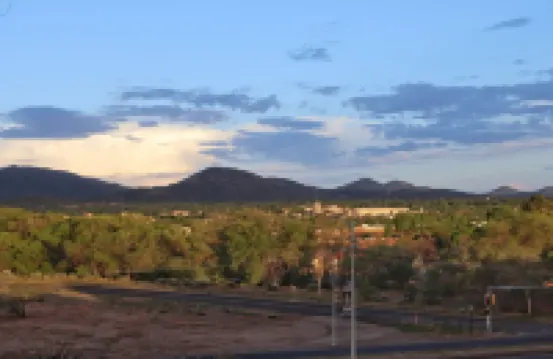 Vista Serenity: Cozy Kiva, mountain views, 3 minutes from downtown
