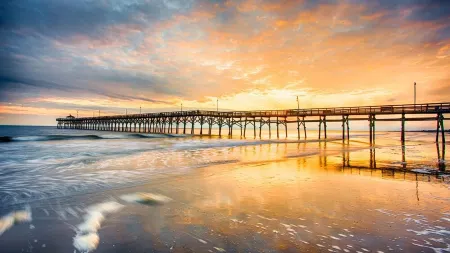 Paradox Place--Cozy Apartment on Oak Island